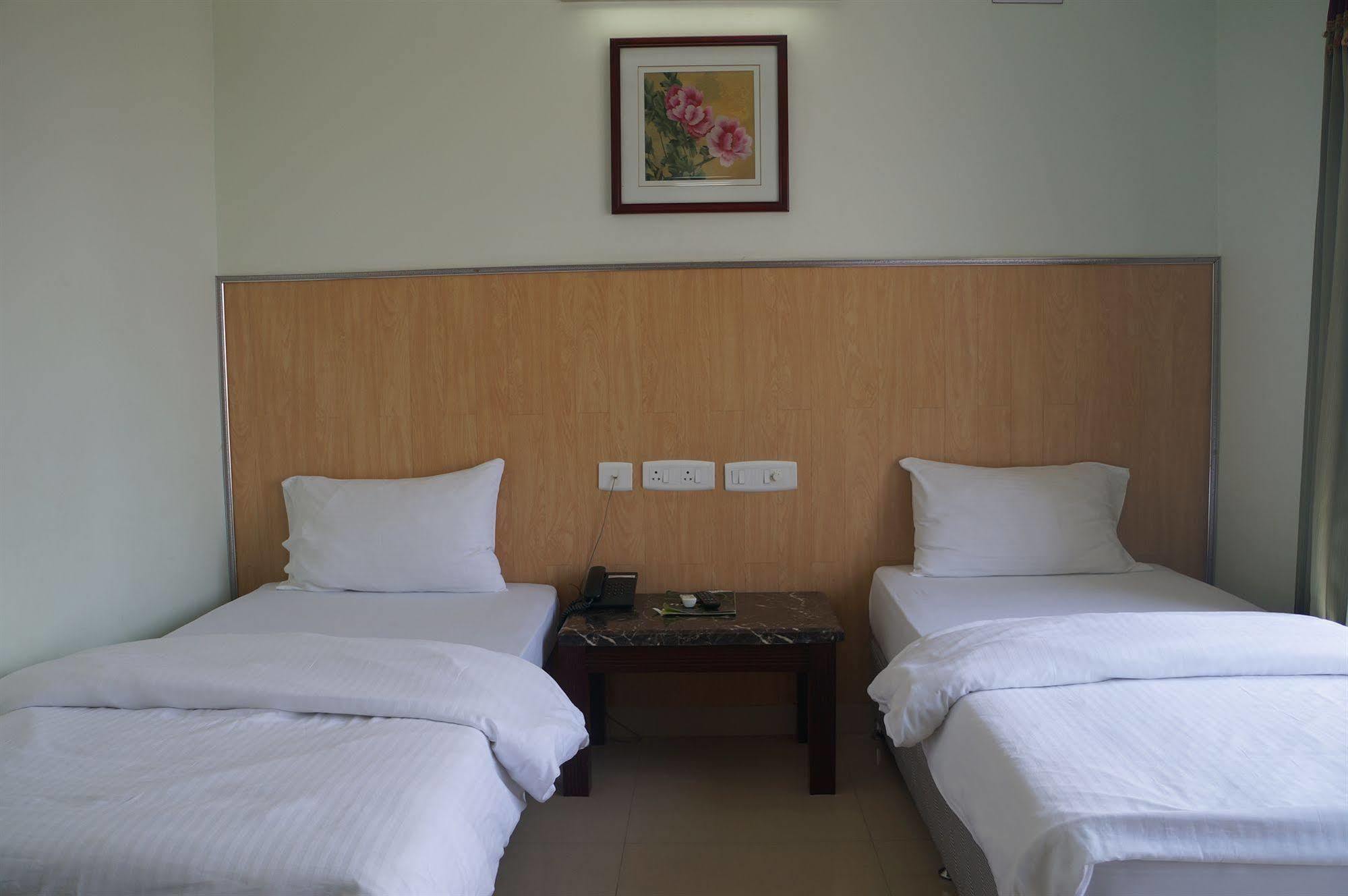 Lotels Hotel Chennai Luaran gambar