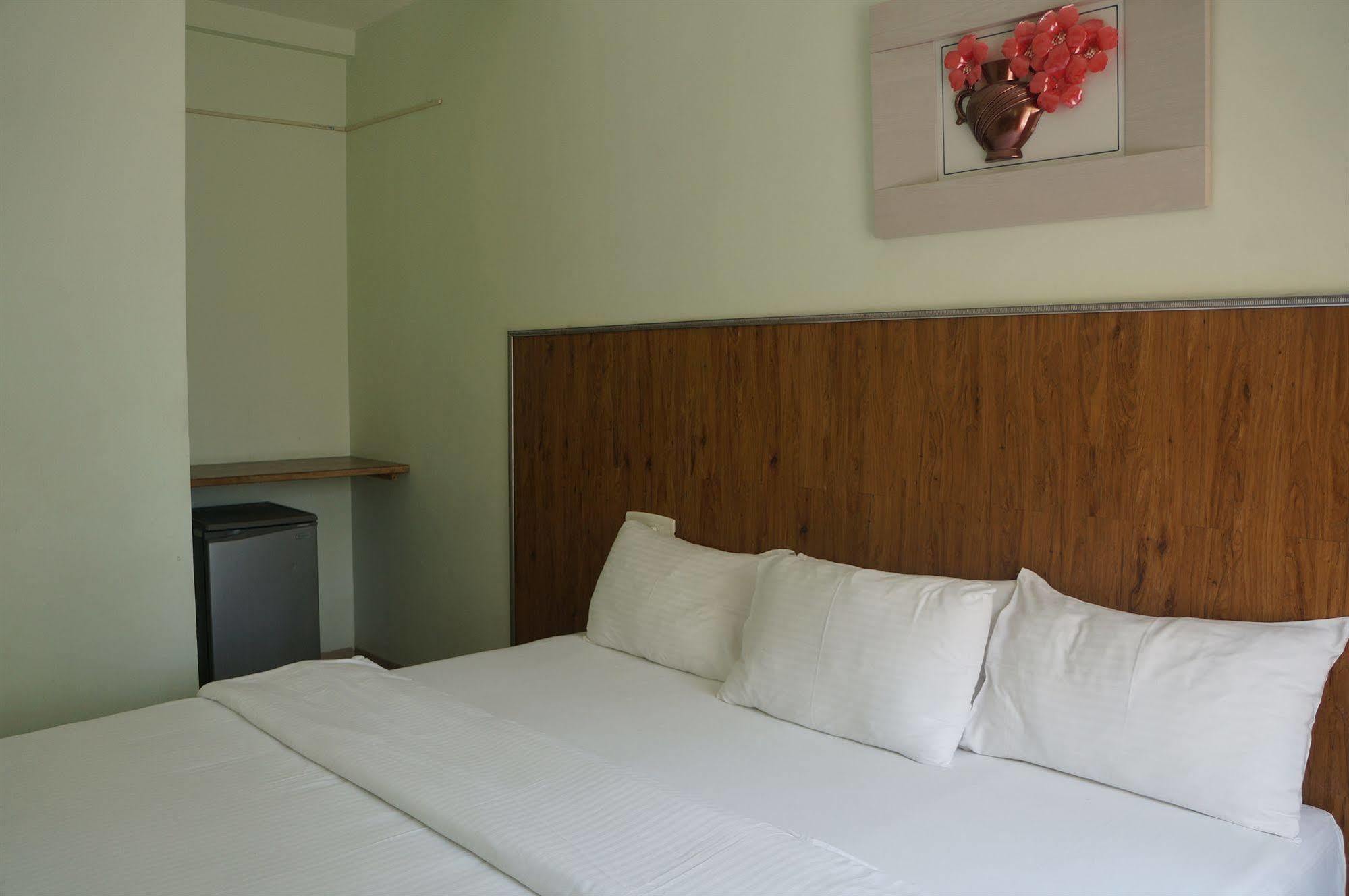 Lotels Hotel Chennai Luaran gambar