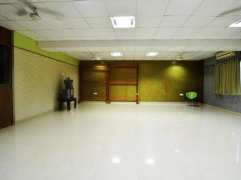 Lotels Hotel Chennai Luaran gambar